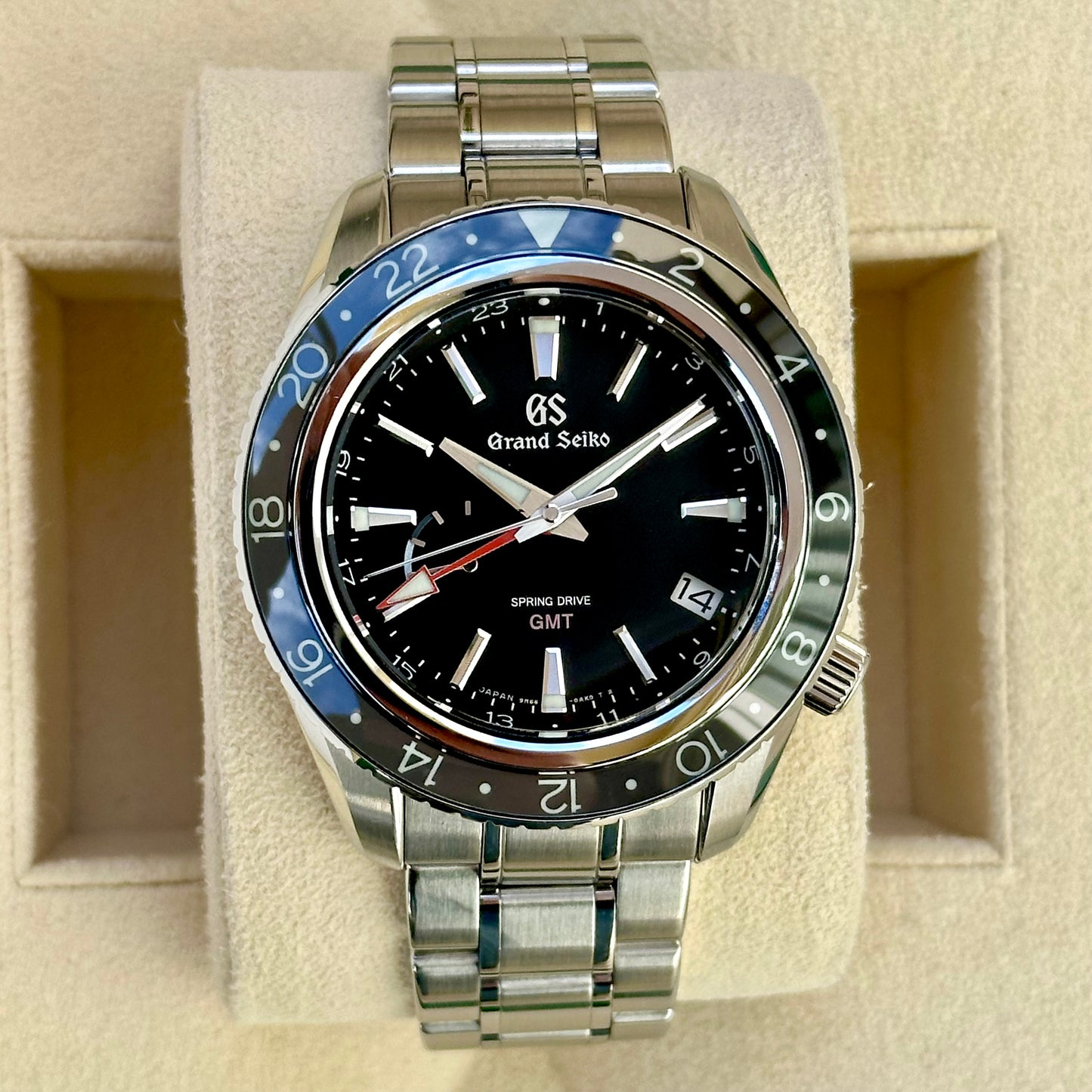 GMT Spring Drive Ref SBGE201G 2019