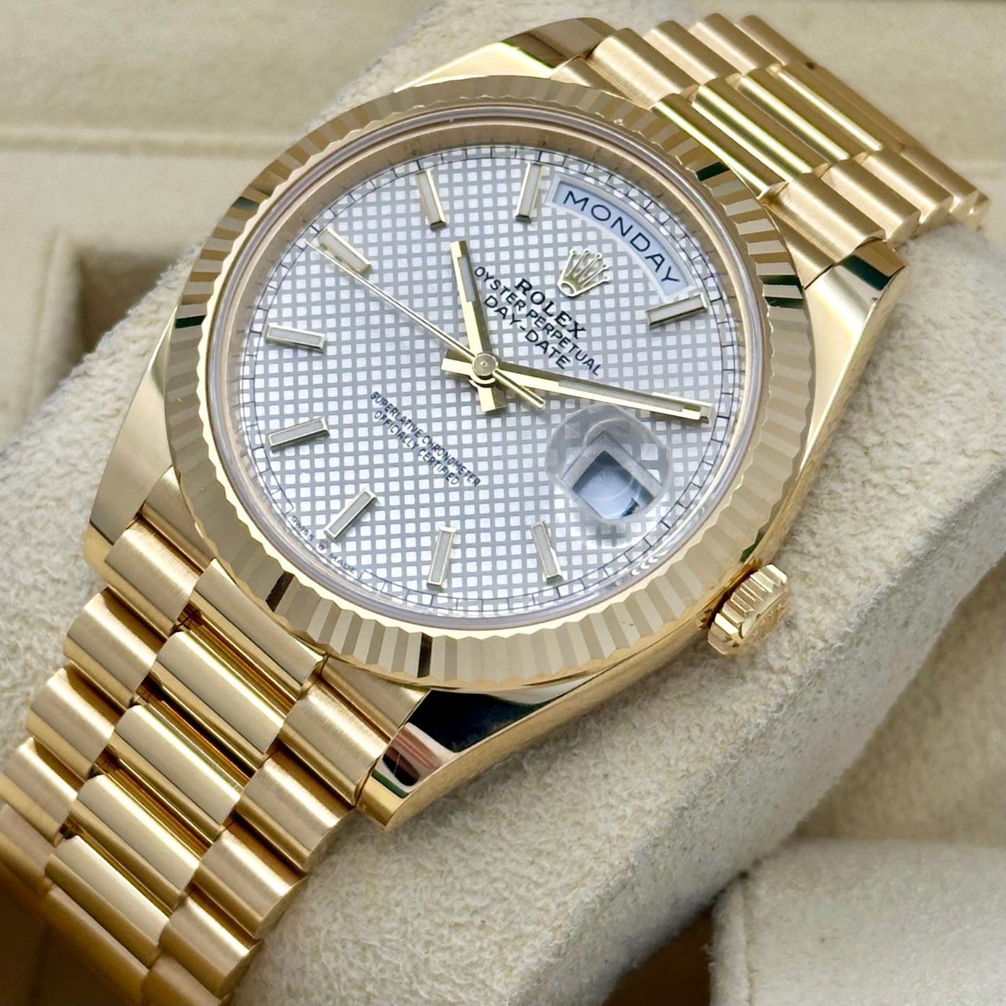 Day-Date 40 Silver Motif Ref 228238 2022