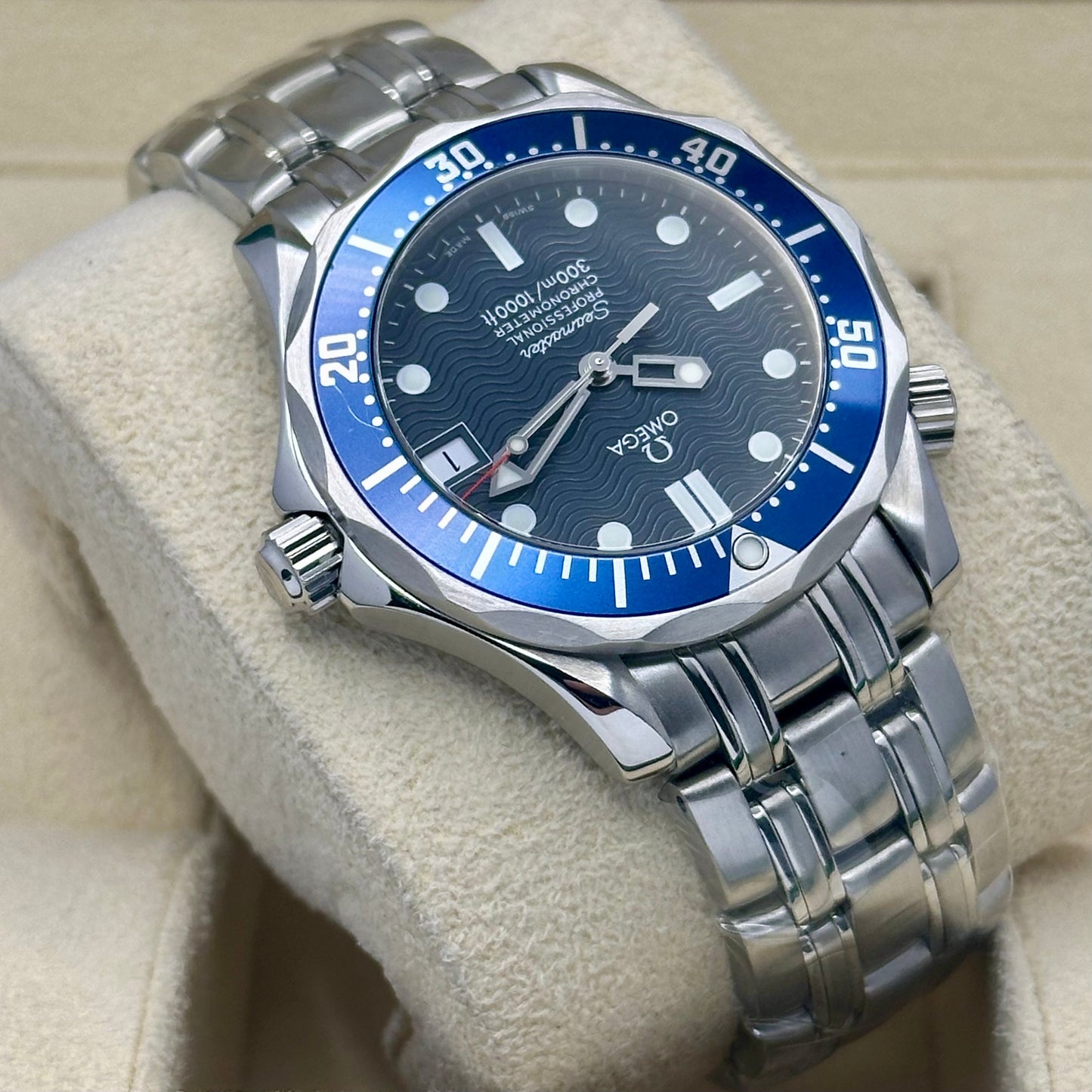 Seamaster 300M Blue Wave Dial 36MM Ref 2551.80.00