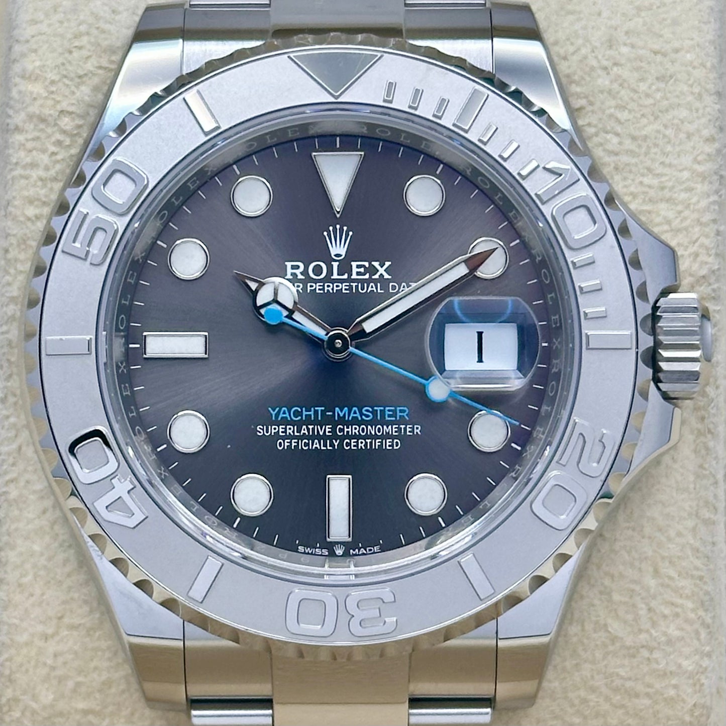 Yacht-Master 40 Platinum Rhodium Dial Ref 126622 2022