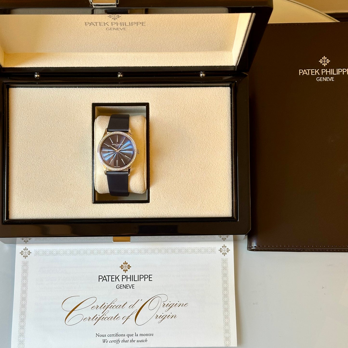 Calatrava Joaillerie 18K White Gold Diamond Bezel 4997/200G-001 2023