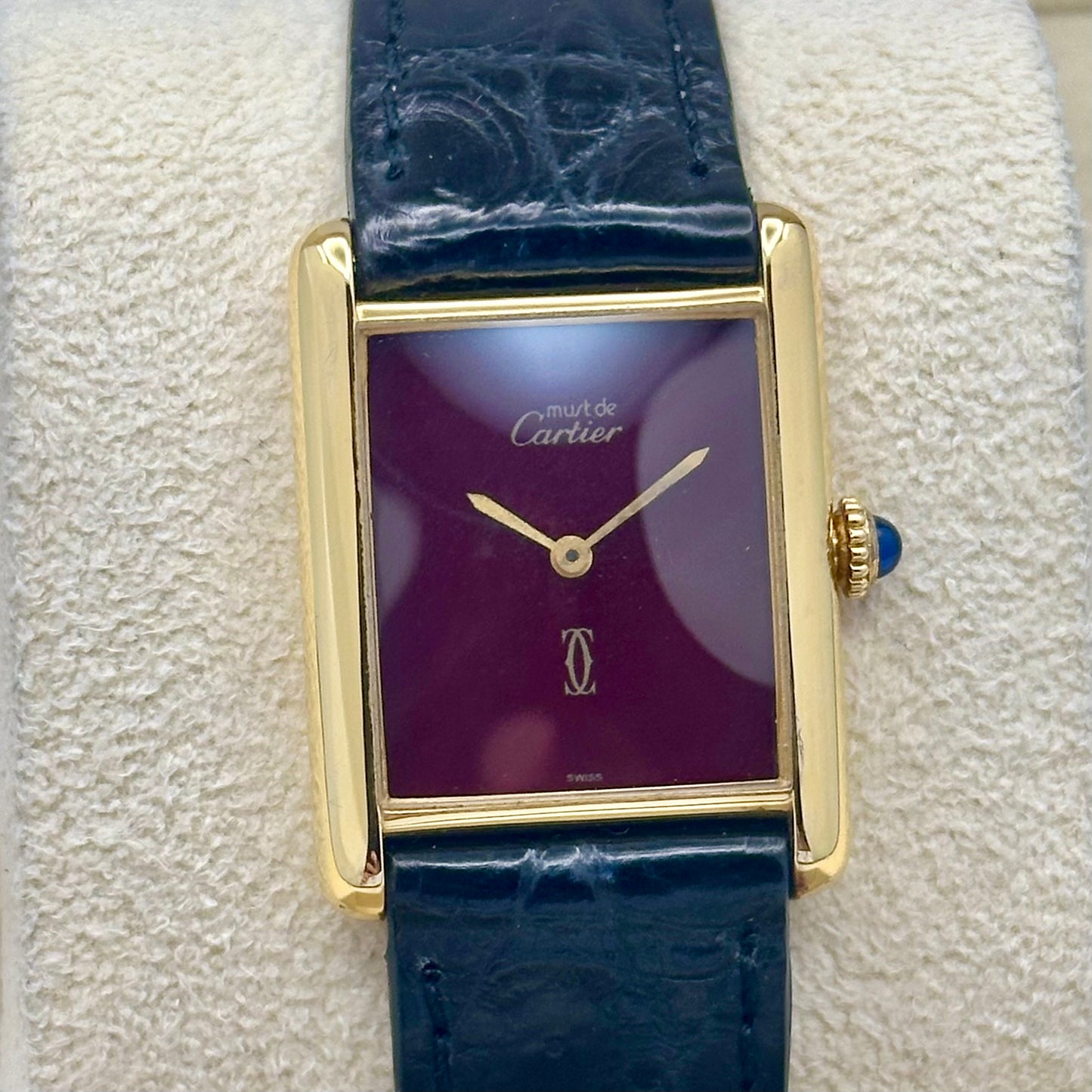 Tank Must Large Burgundy Manual Winding