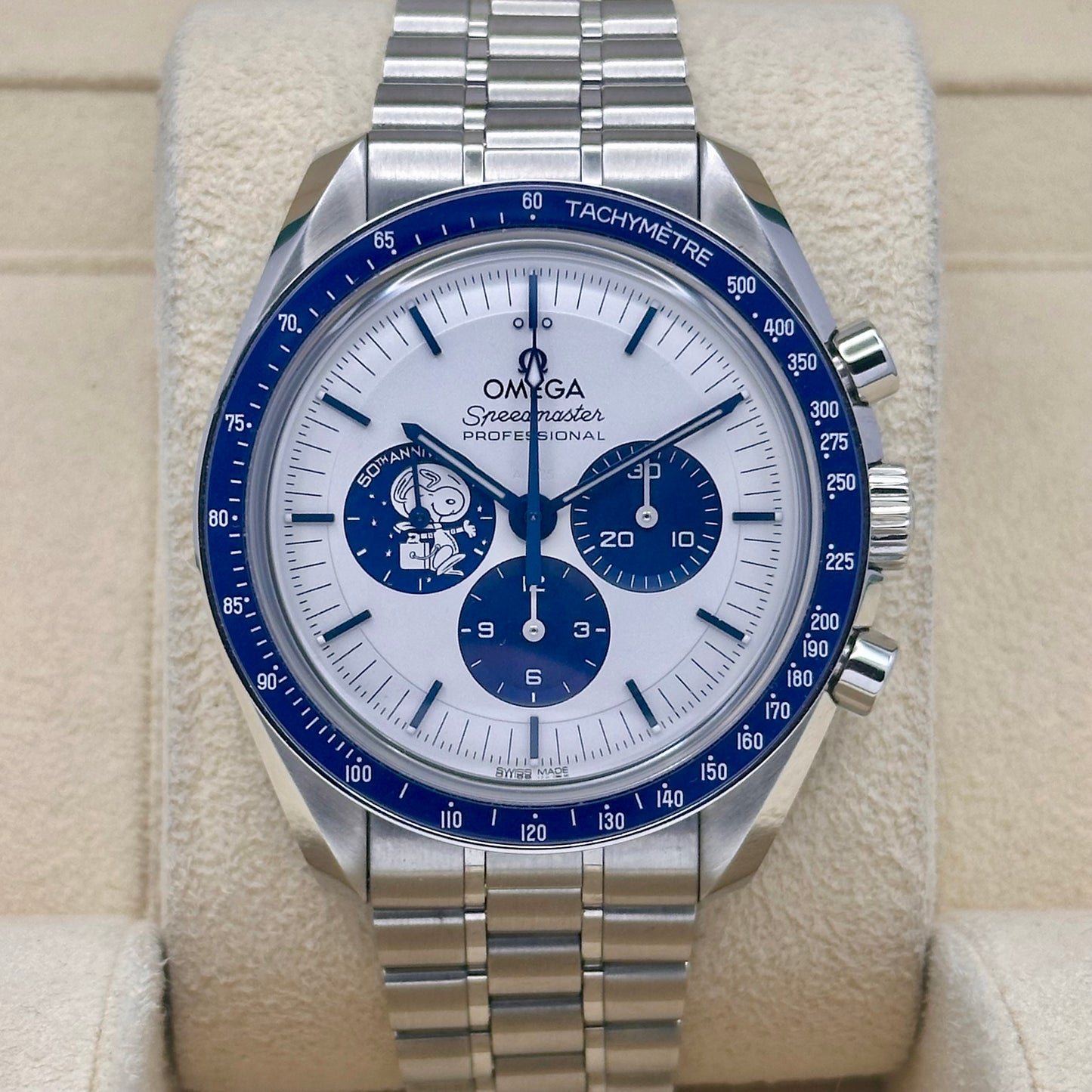 Speedmaster Anniversary Series Silver Snoopy Ref  310.32.42.50.02.001 2024