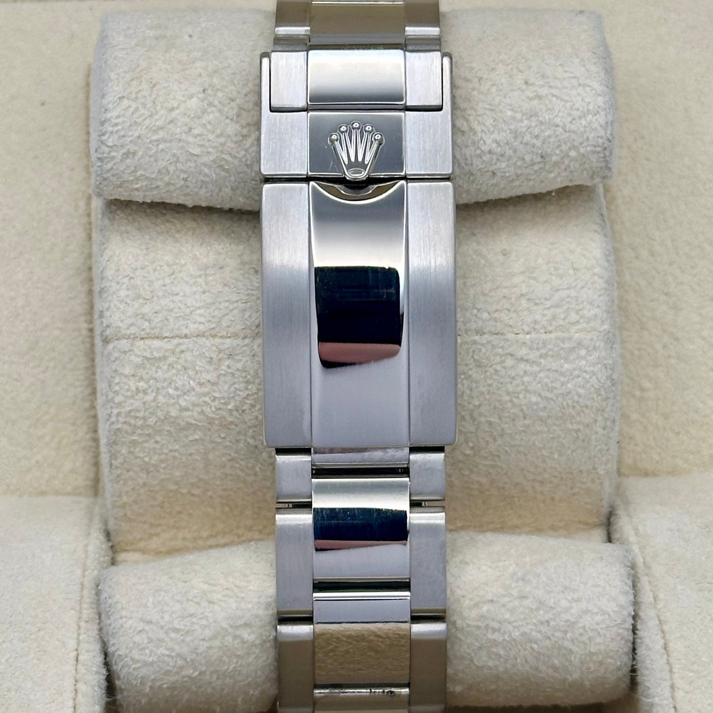 Cosmograph Daytona Panda Racing Dial Ref 18K White Gold 116509