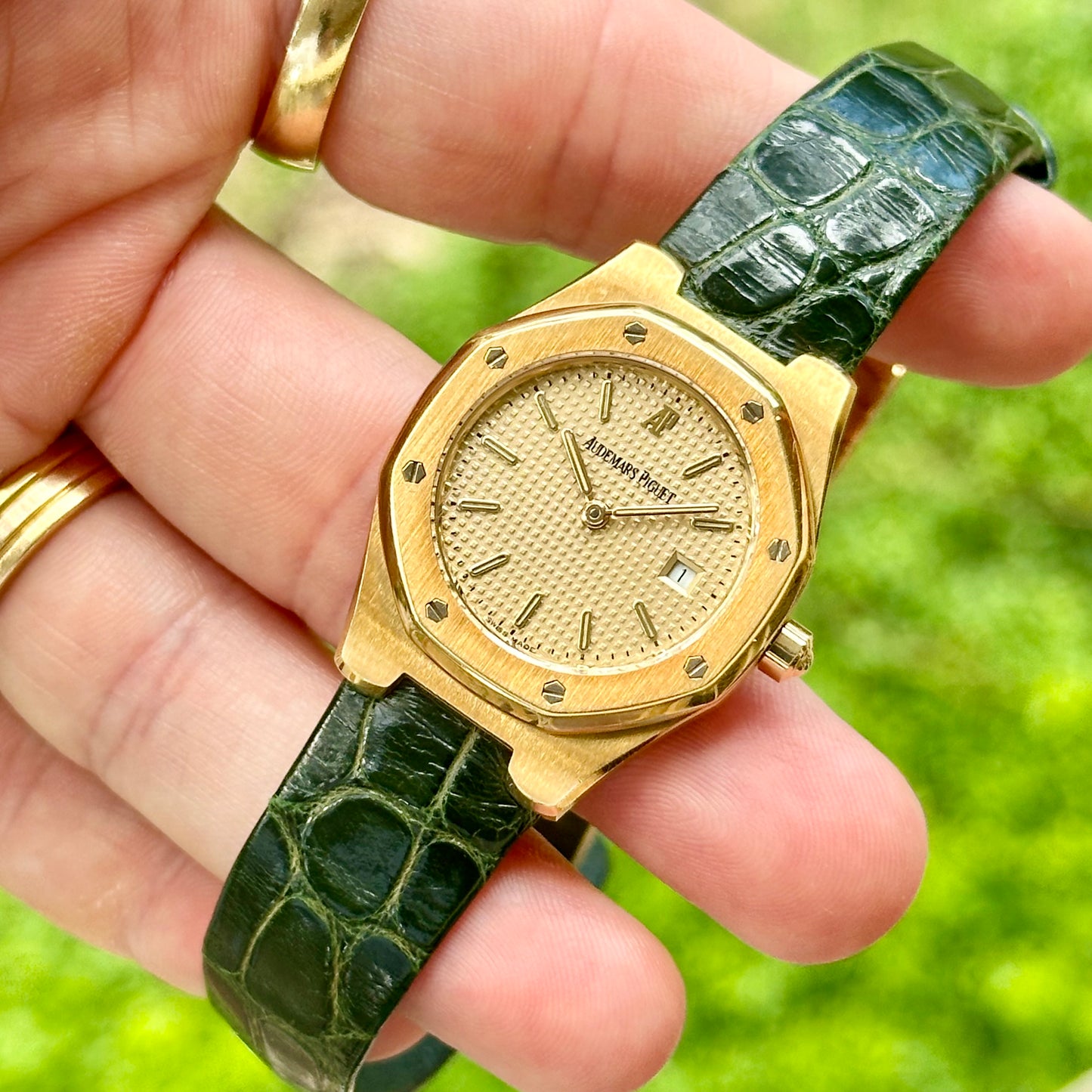 Royal Oak 28MM 18K Yellow Gold Champagne Ref 66800 2002