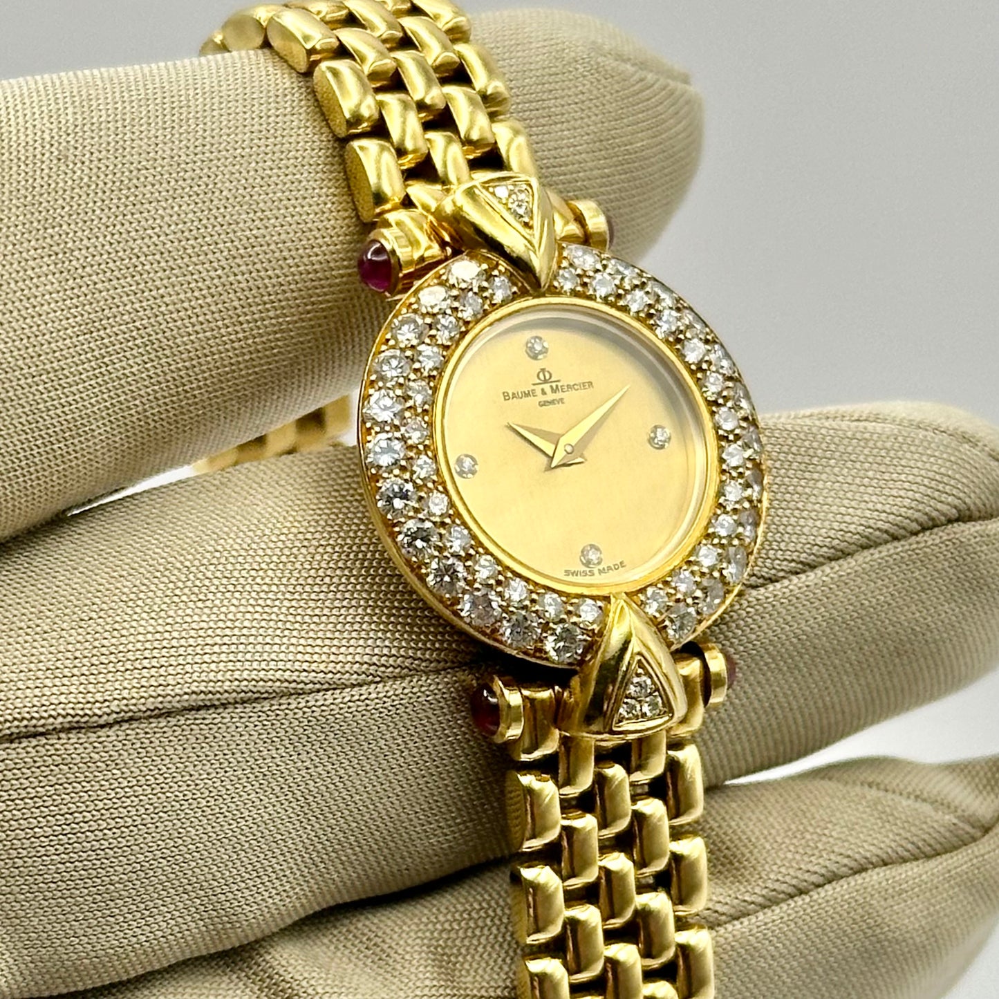 18K Yellow Gold Diamond Bezel Ref 988 16792 2000