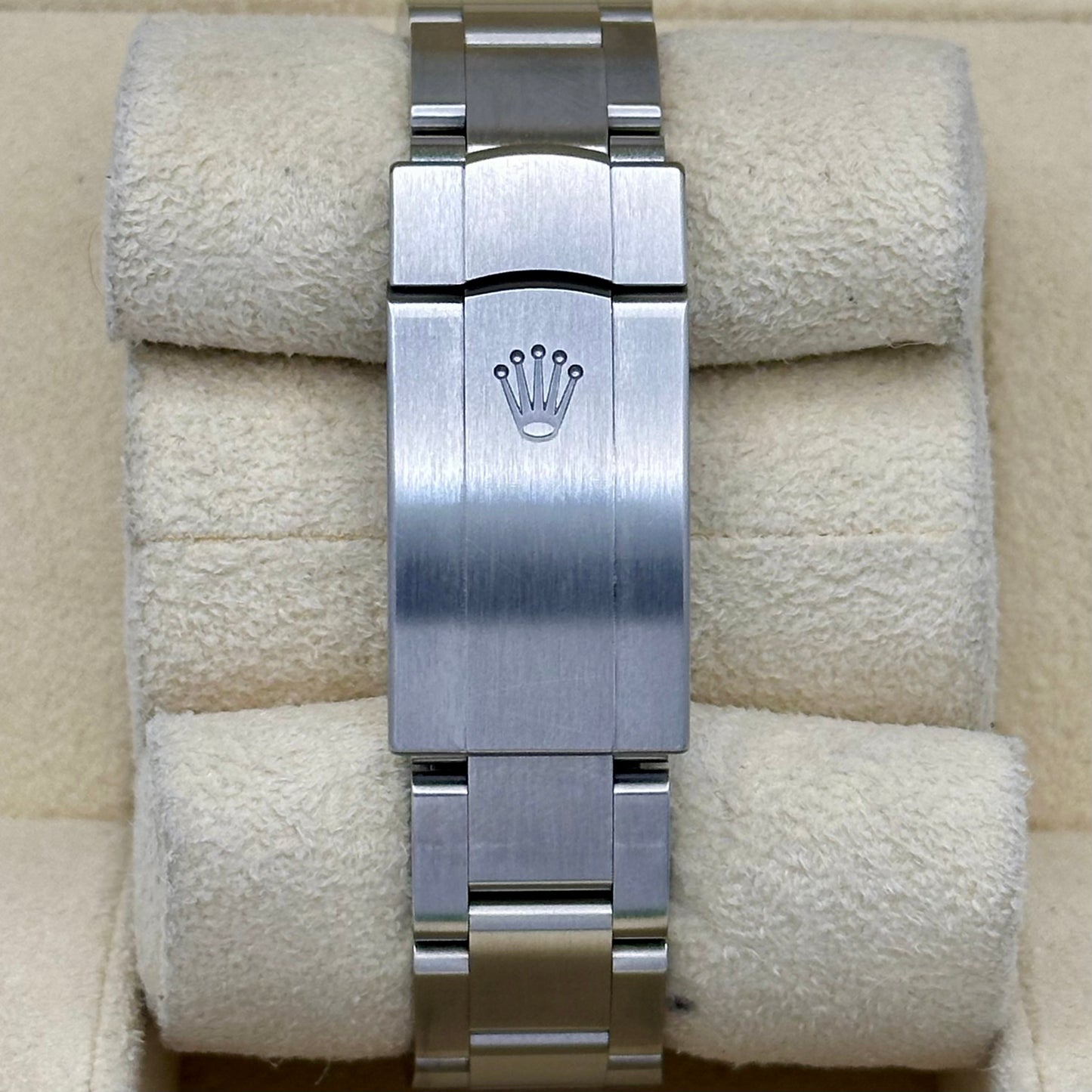 Oyster Perpetual 34 Sunburst Blue Dial Ref 124200 2022