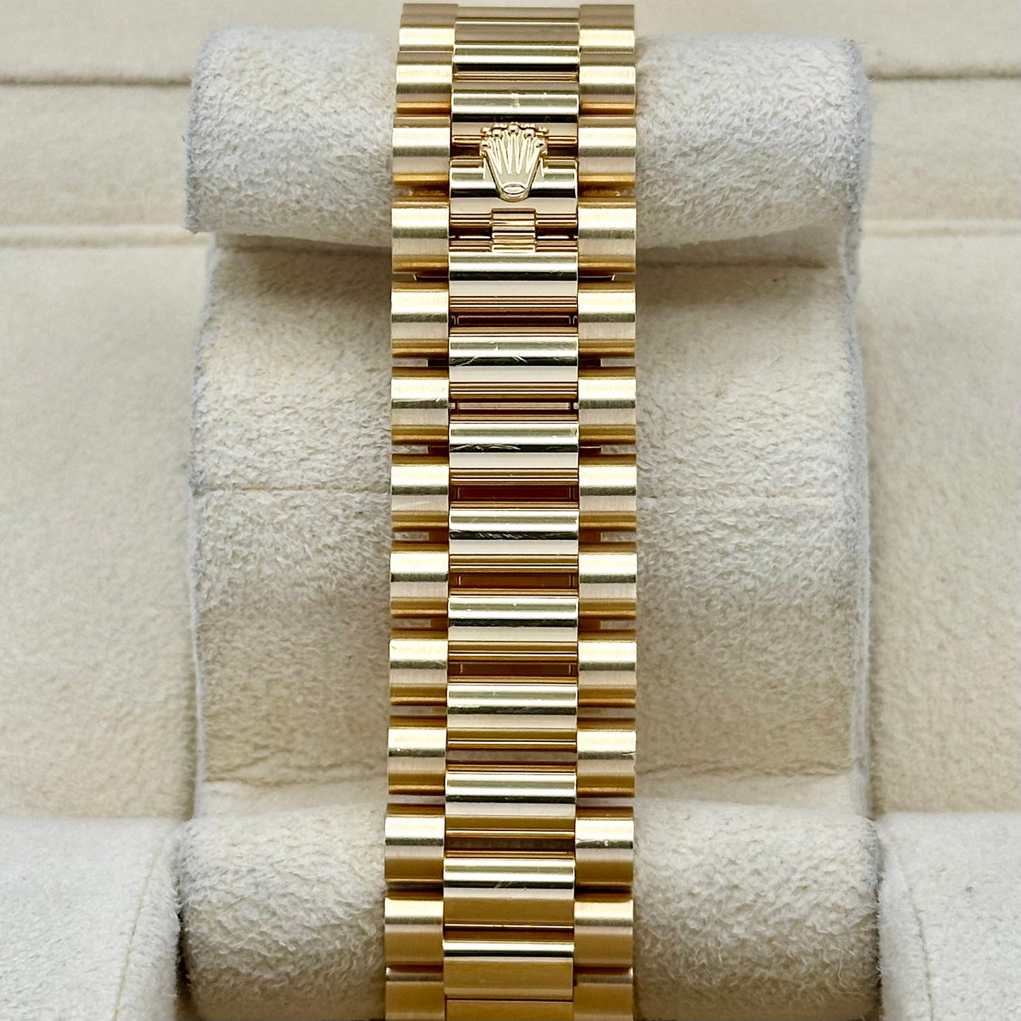 Day-Date 40 Silver Motif Ref 228238 2022