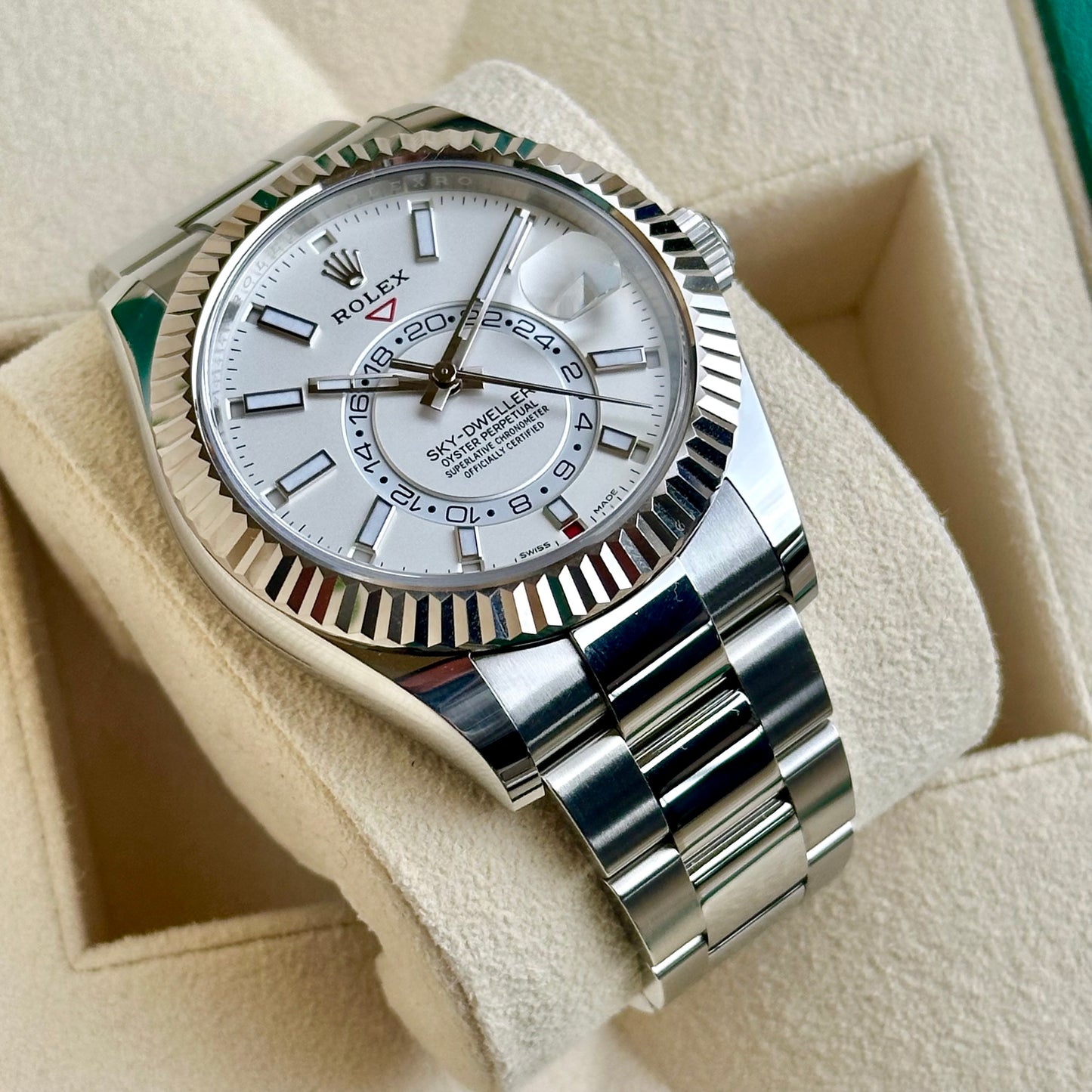 Sky-Dweller White Ref 326934 2022