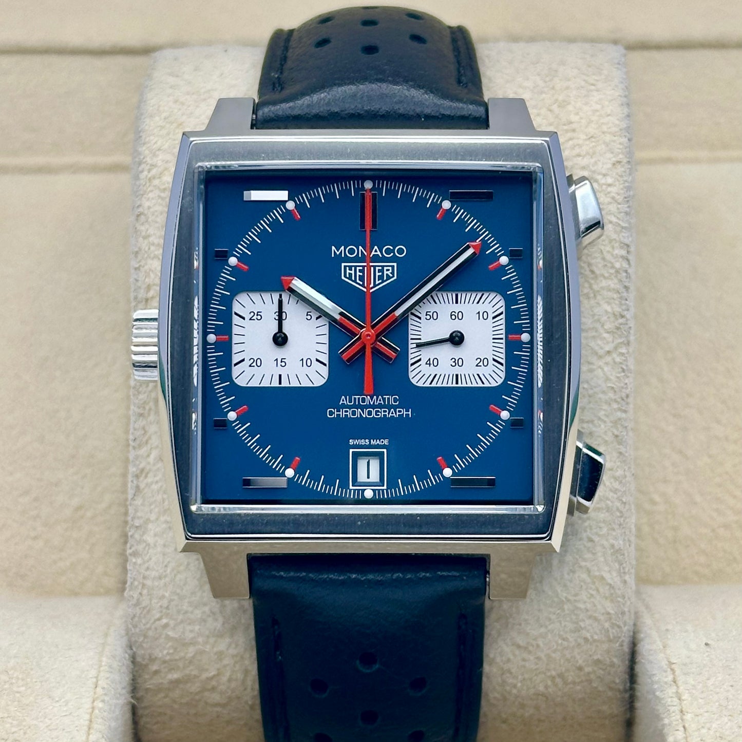 Monaco Chronograph Steve McQueen Ref CAW211P