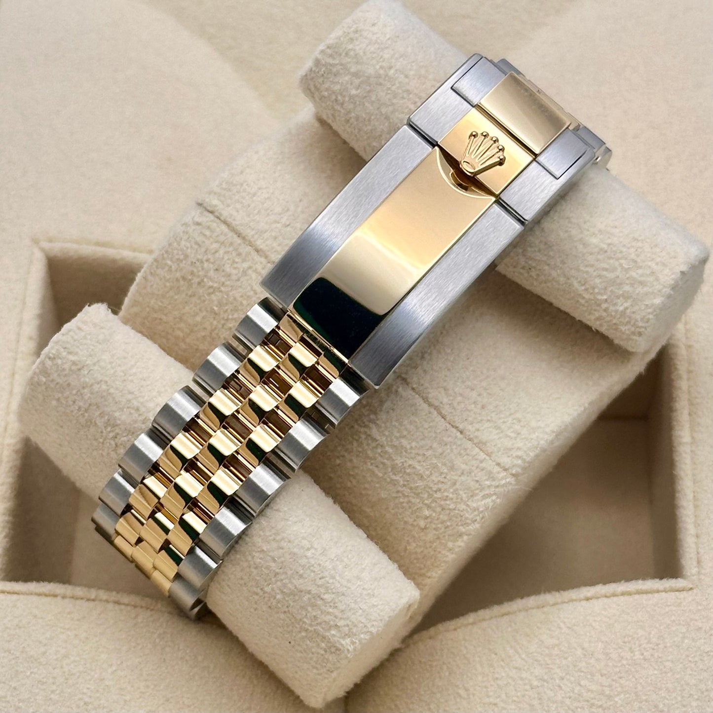 GMT Master II Zombie 18K Yellow Gold Ref 126713GRNR 2024