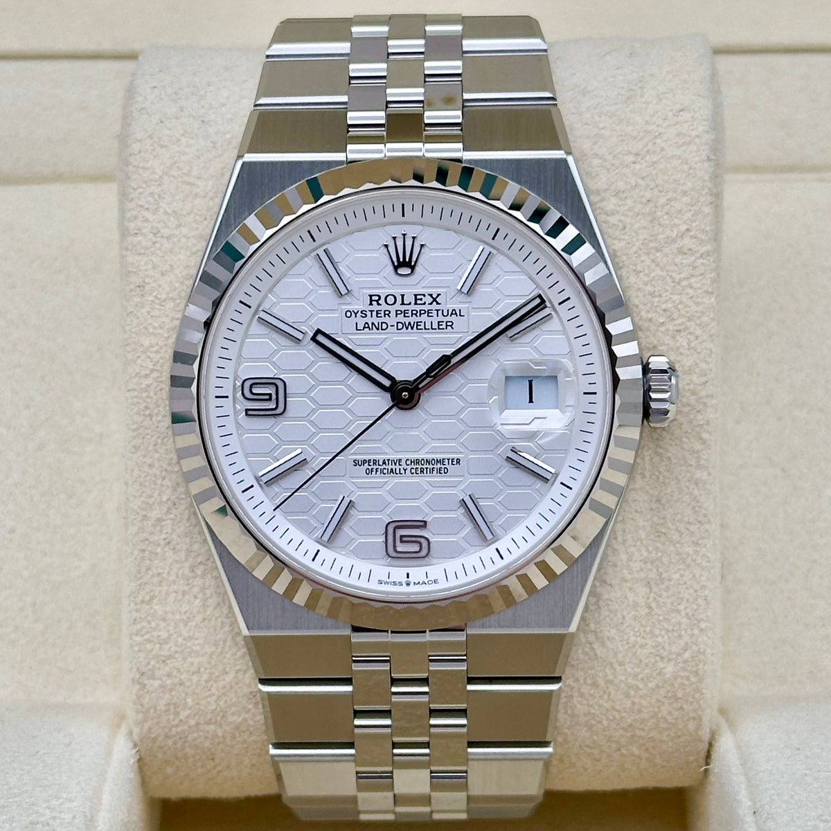 Land-Dweller 40 18K White Gold Ref 127334 2026