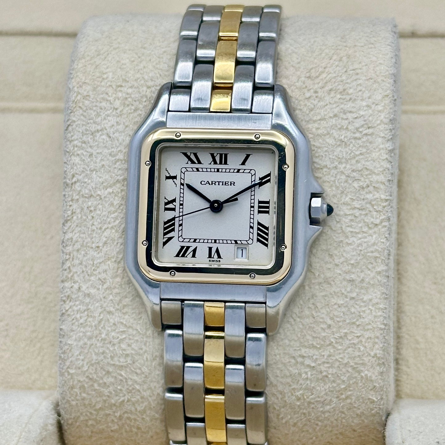 Panthére Medium Single Row 18K Yellow Gold White Romans Ref 187949
