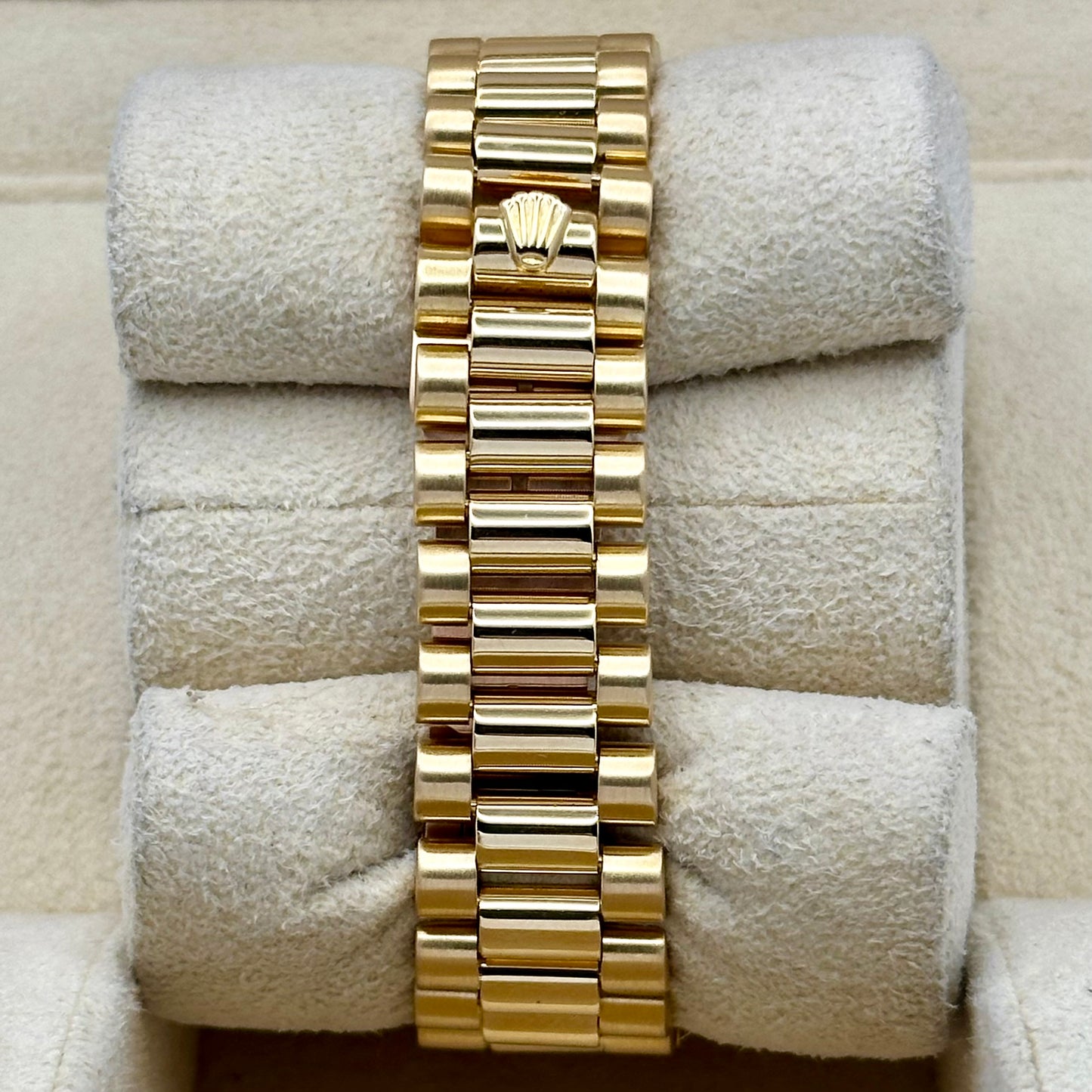 Datejust 31 Champagne 18K Yellow Gold President Ref 6827
