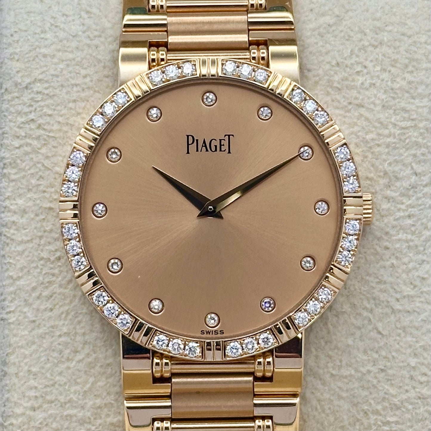 Dancer Factory Diamond Bezel 18K Rose Gold Ref G0A26507 2011