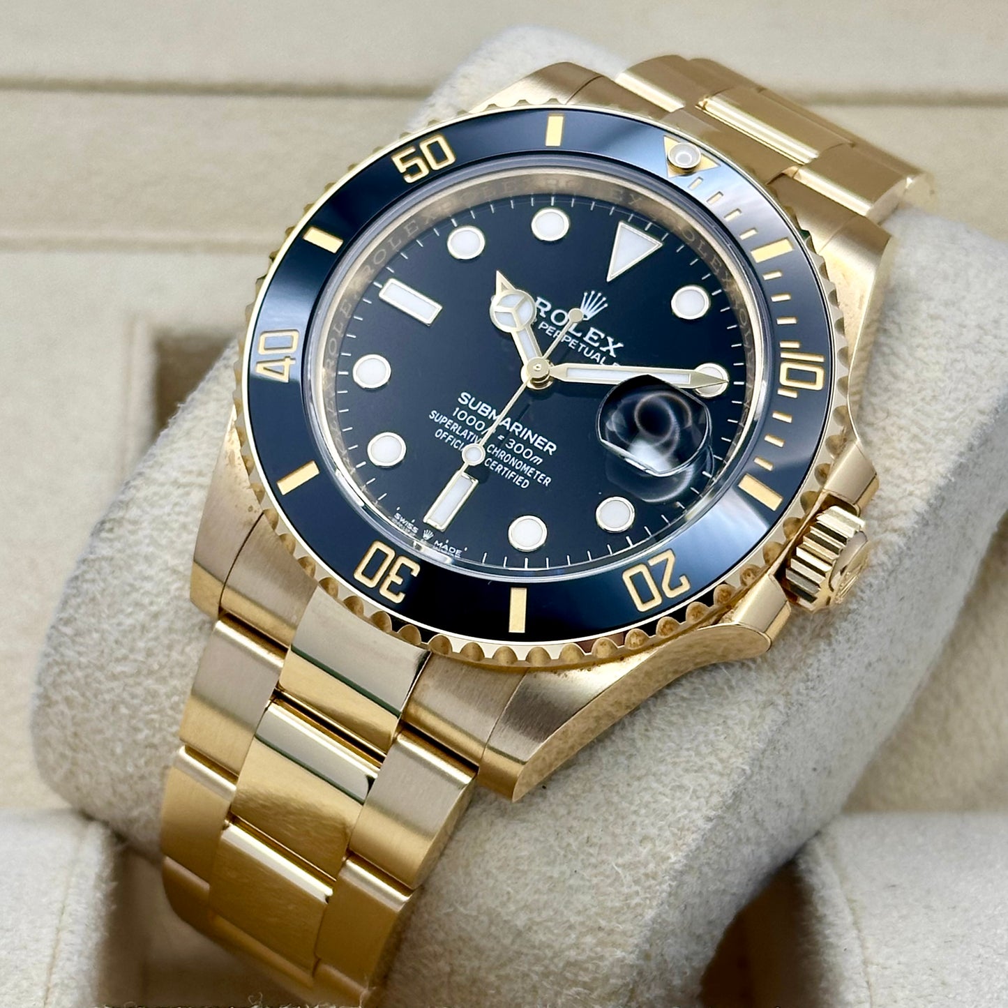 Submariner Date Black Ceramic 18K Yellow Gold Ref 126618LN 2023