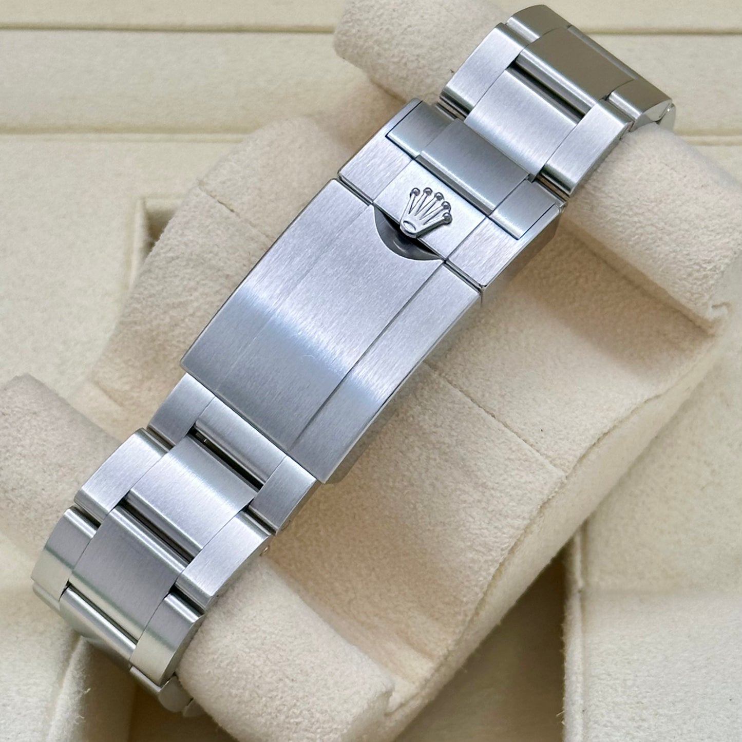 Explorer II Polar Ref 226570 2025