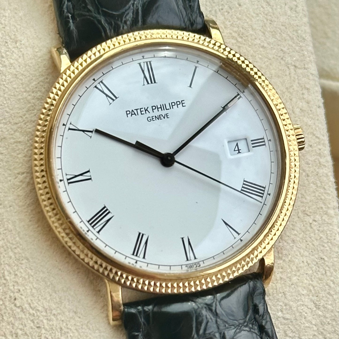 Calatrava 18K Yellow Gold Ref 3944