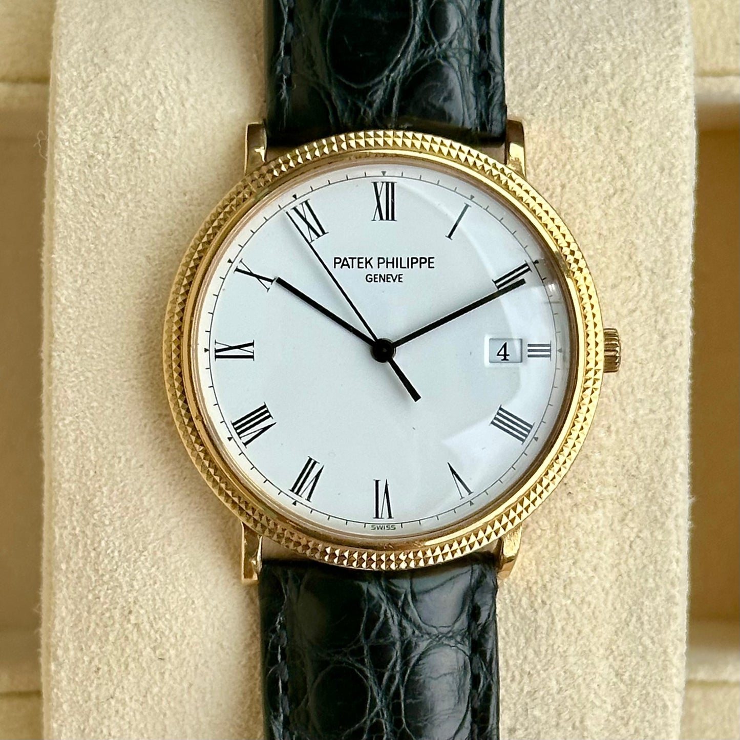 Calatrava 18K Yellow Gold Ref 3944