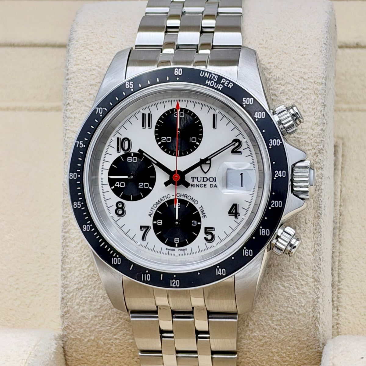 Prince Date Panda Ref 79260 2002