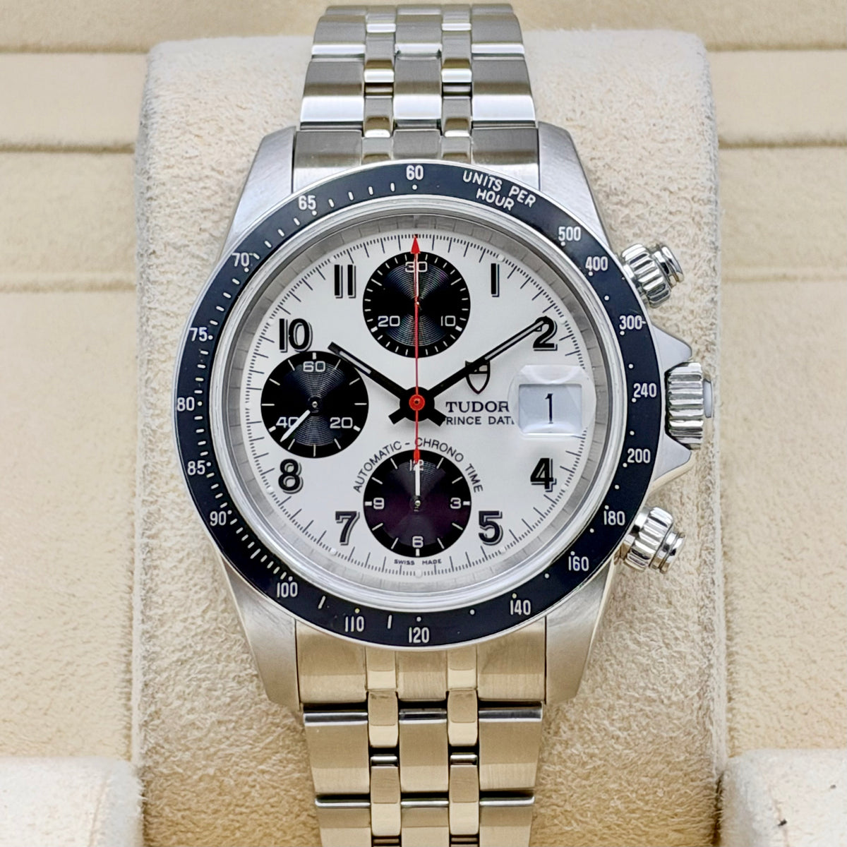 Prince Date Panda Ref 79260 2002