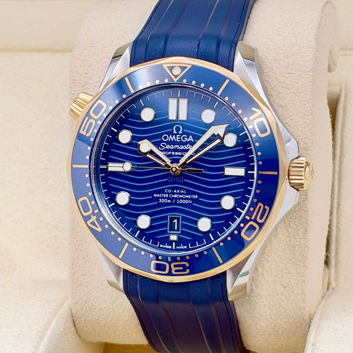 Seamaster 300 Blue 18K Yellow Gold Ref 210.22.42.20.03.001 2025